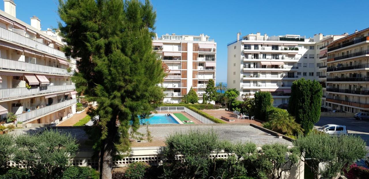 Les Caroubiers Appartement Roquebrune-Cap-Martin Buitenkant foto